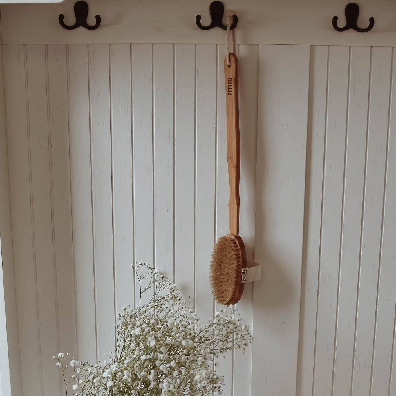 Body Brush with Removable Handle