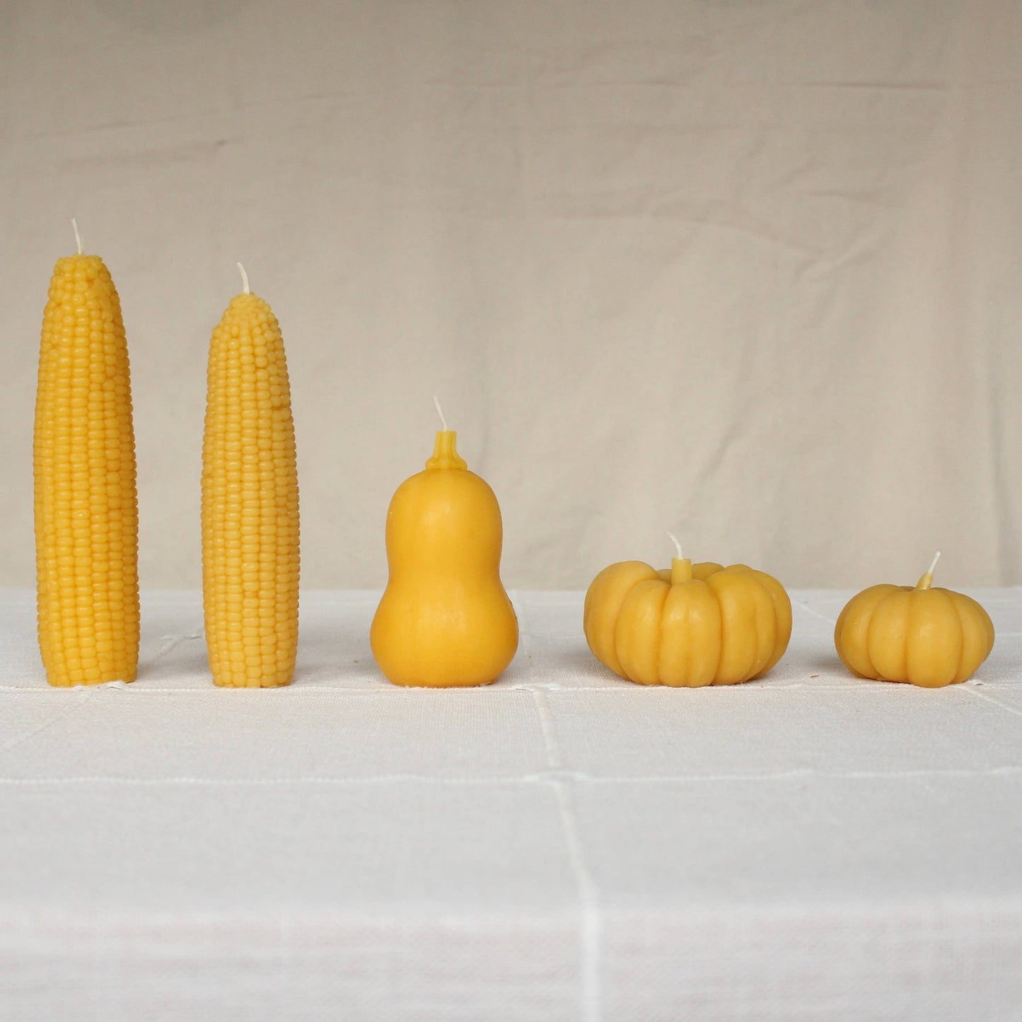 Sweet Maíz Fall Harvest Table Beeswax Candles | Pumpkins, Corn, Squash