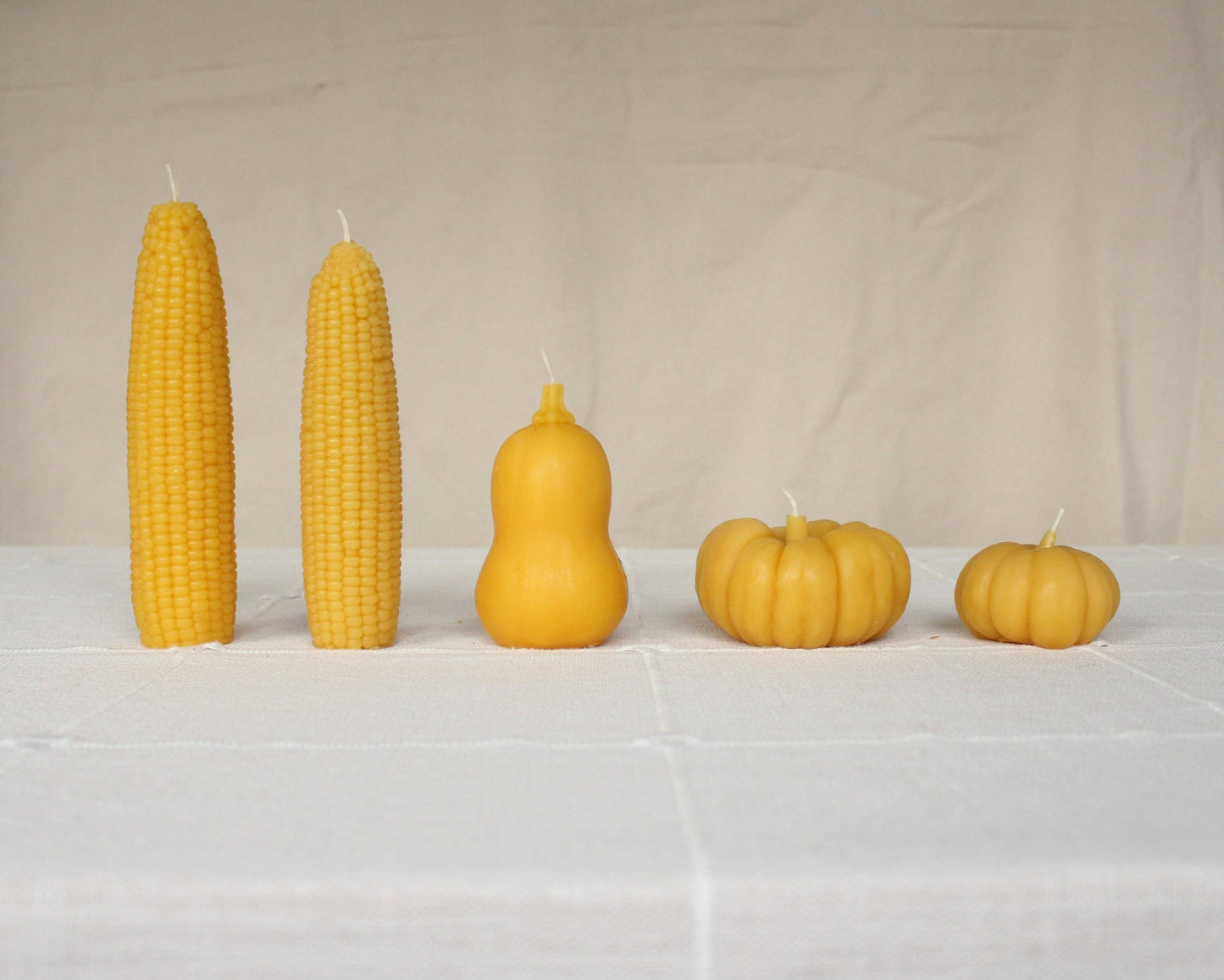 Sweet Maíz Fall Harvest Table Beeswax Candles | Pumpkins, Corn, Squash